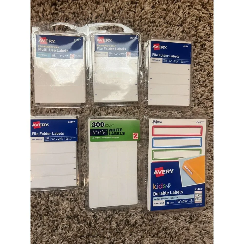 Lots of 6 Avery Labels